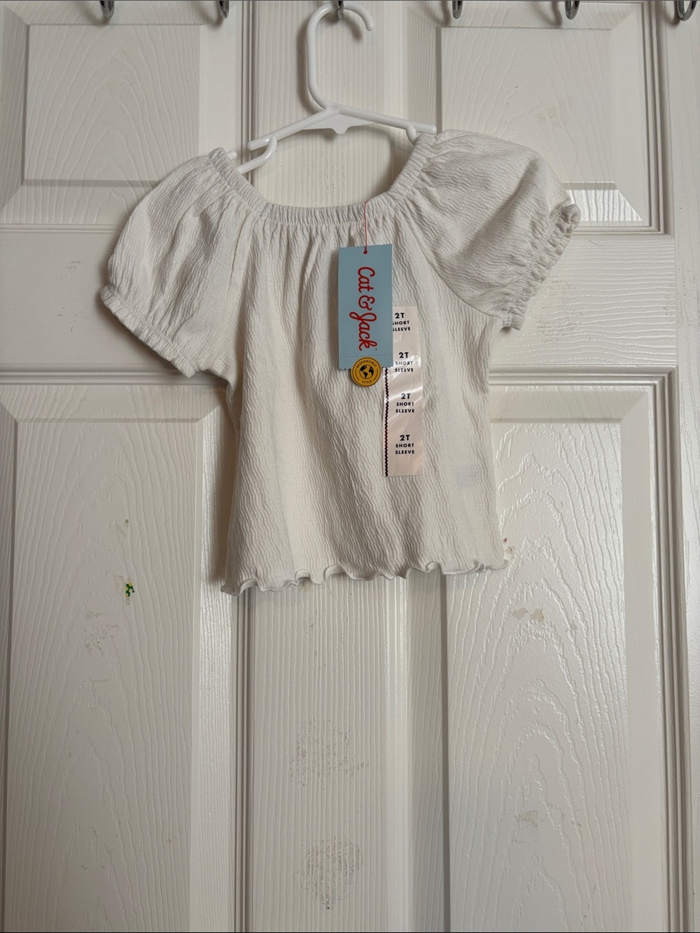 Cat & Jack Cream Short Sleeve Crinkle Girls Top